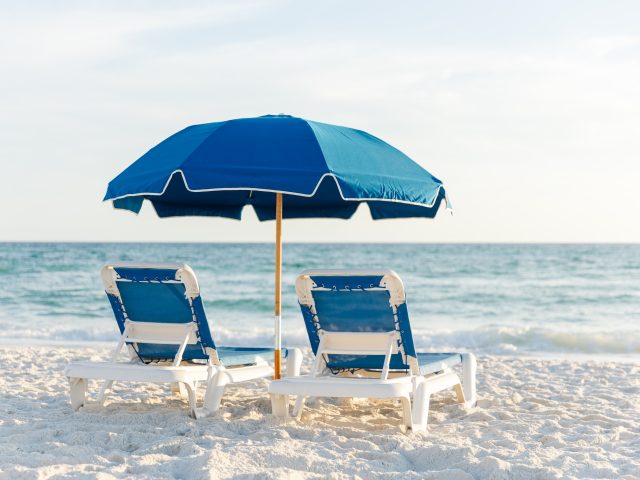 Daily Chair Set - 2 Chairs & 1 Umbrella (PCB)